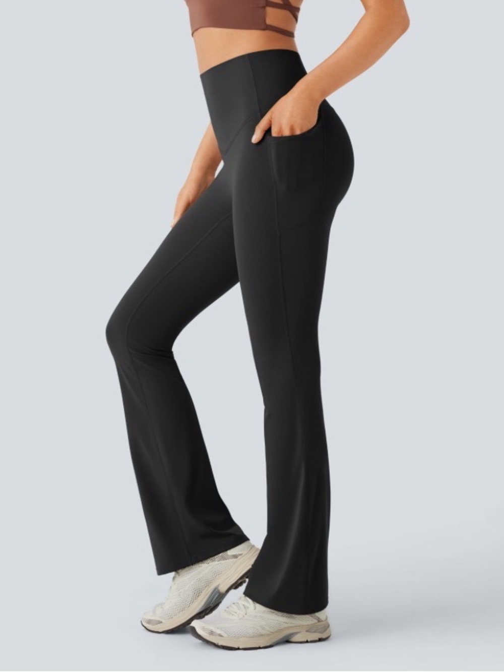 Halara Ultrascuplt Flare Leggings Medium Black High Rise Pockets Athleisure Yoga